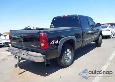 2003 Chevrolet Silverado 2500Hd Ls z USA, uszkodzony, nr VIN 1GCHK23193F132611